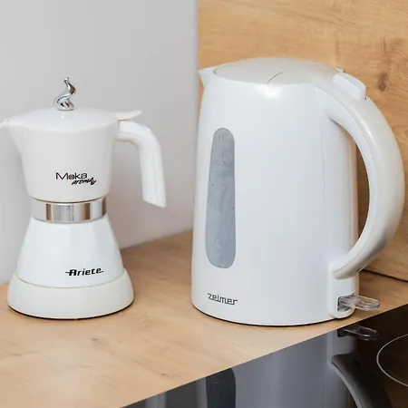 Wakacyjny Blisko Plazy Liliowa By Renters Lejlighed *